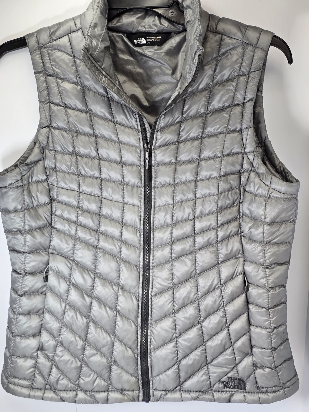 The North Face Women’s ThermoBall Trekker Vest L Mid Grey NF0A3LHL Insulated